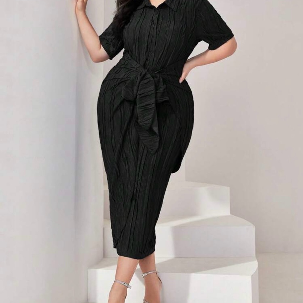 Elegant Black Midi Dress